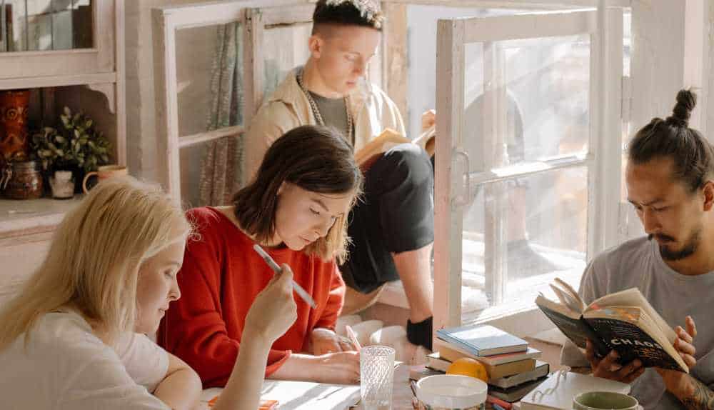 Individual Roommate LeasesDo I Give Separate Leases to Roommate